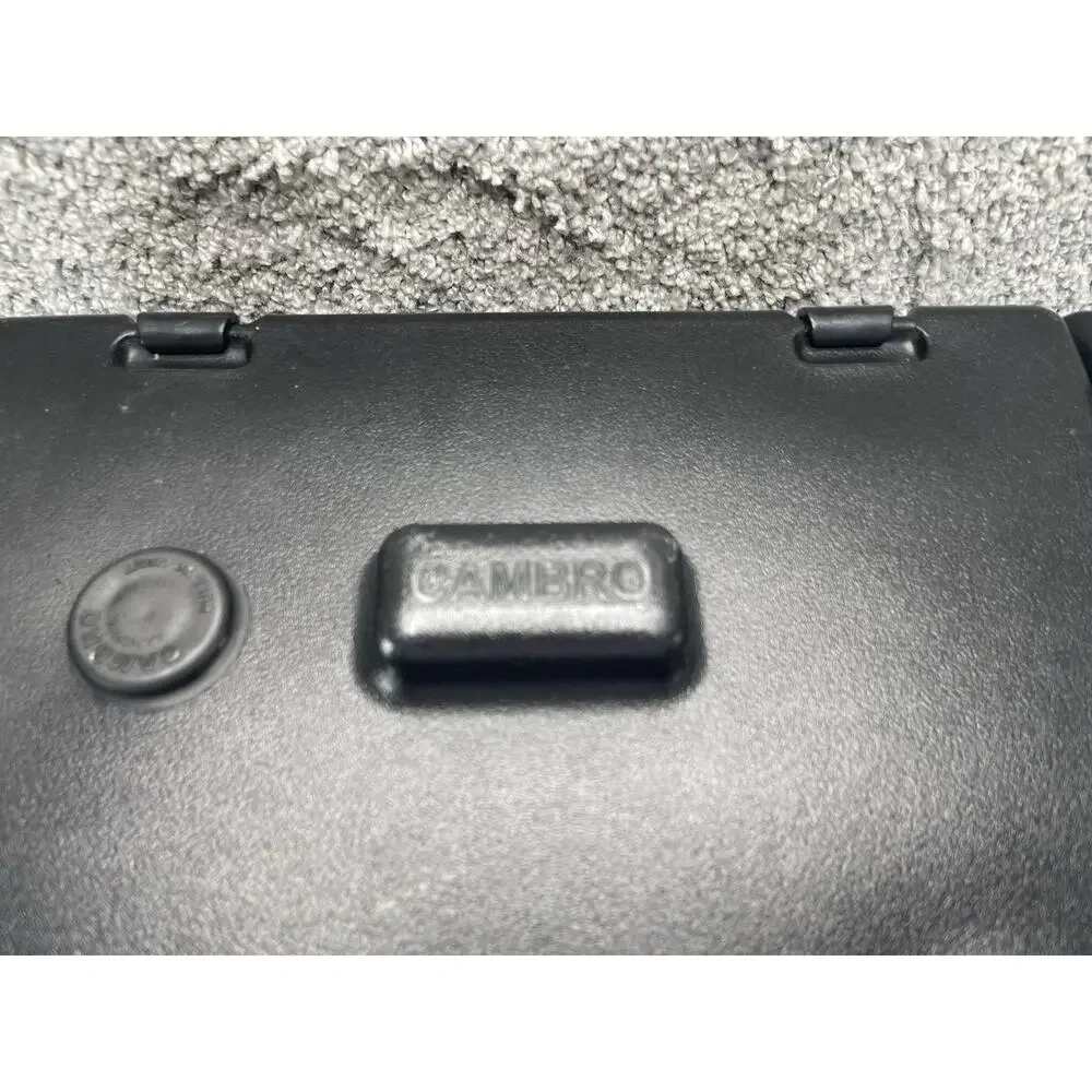 Cambro 250LCD 2 1/2 gal Camtainer Hot Cold Beverage Dispenser Black